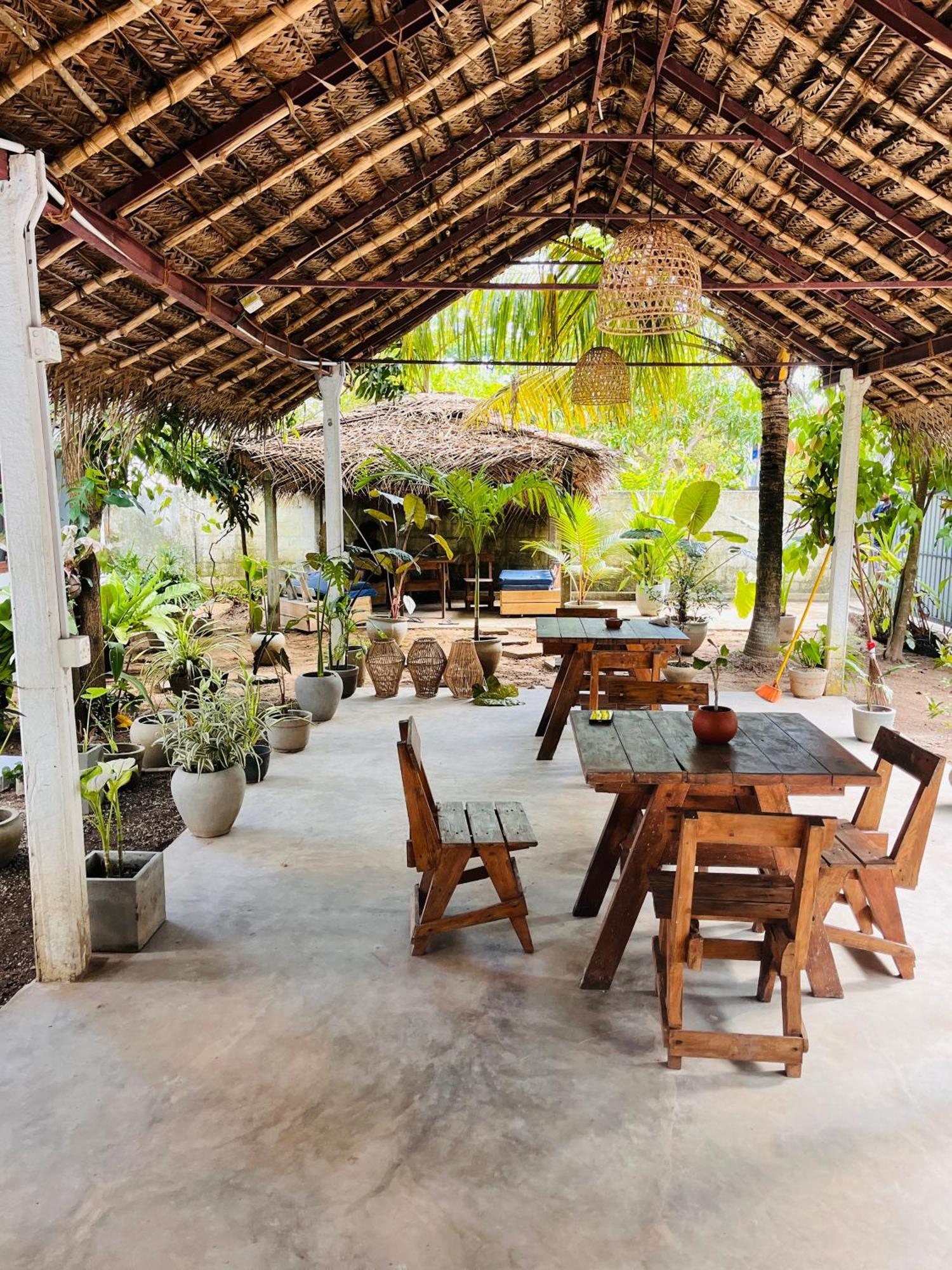 Avalon Apartment Weligama Exterior foto
